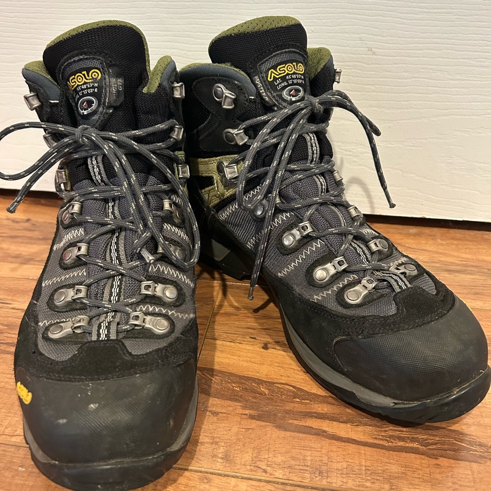 Asolo Black/Olive Outdoor Mid Century Mid Boots Mens size 10